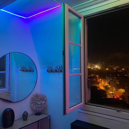 Appartement Vue Tour Eiffel Ligne 14 A Cote De Paris Gentilly Eksteriør bilde