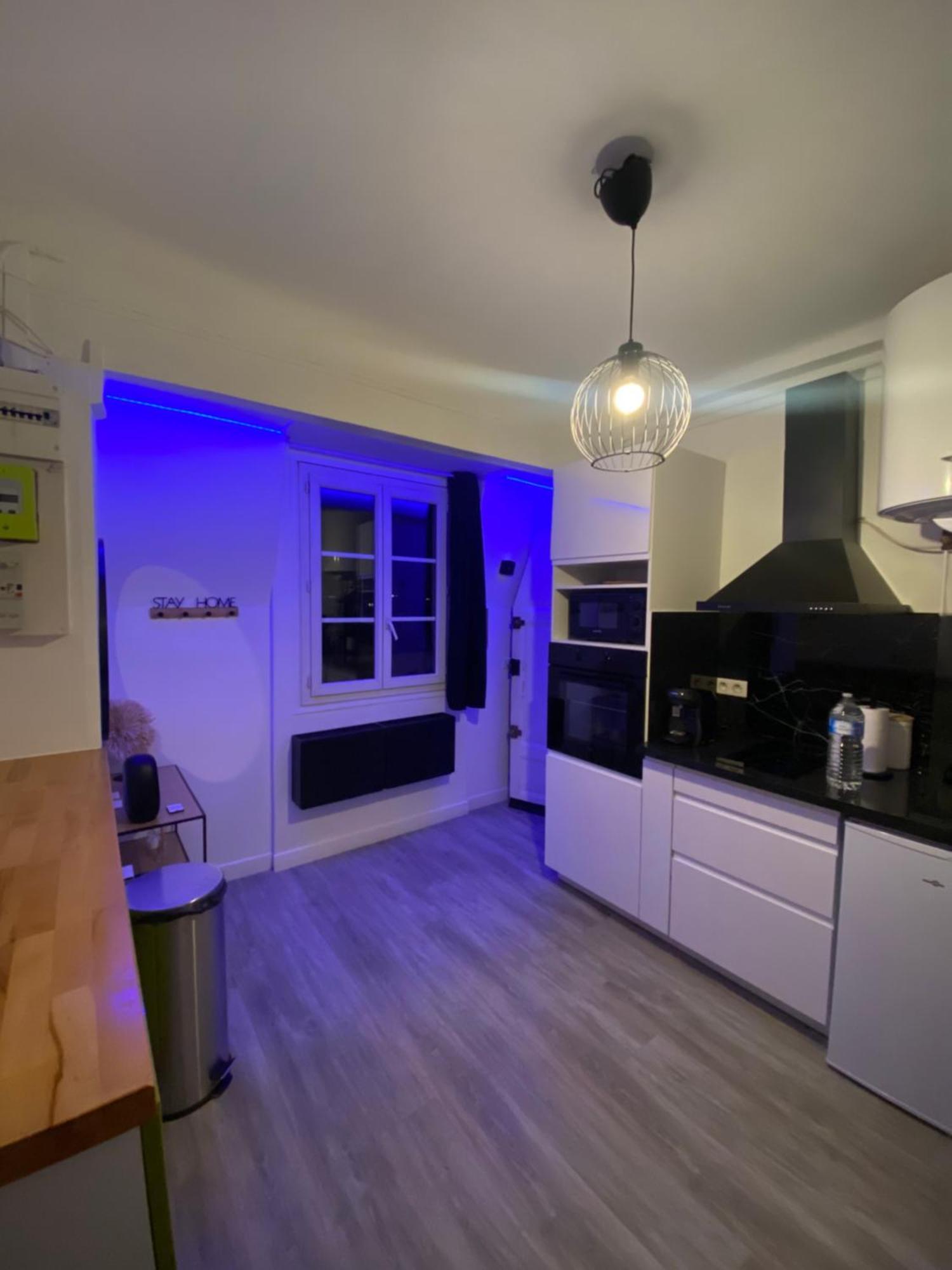 Appartement Vue Tour Eiffel Ligne 14 A Cote De Paris Gentilly Eksteriør bilde